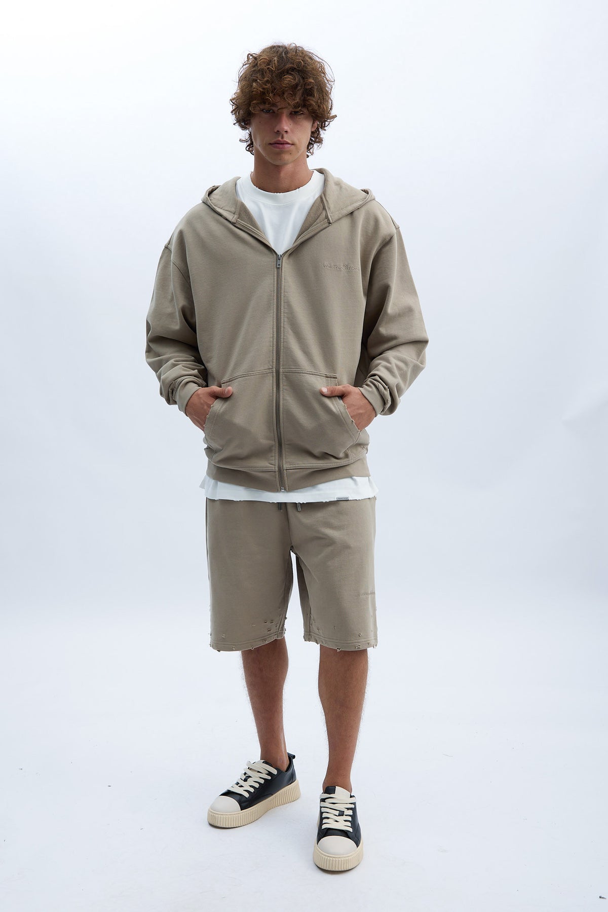 מכנסיים קצרים ❘ Rifts Shorts