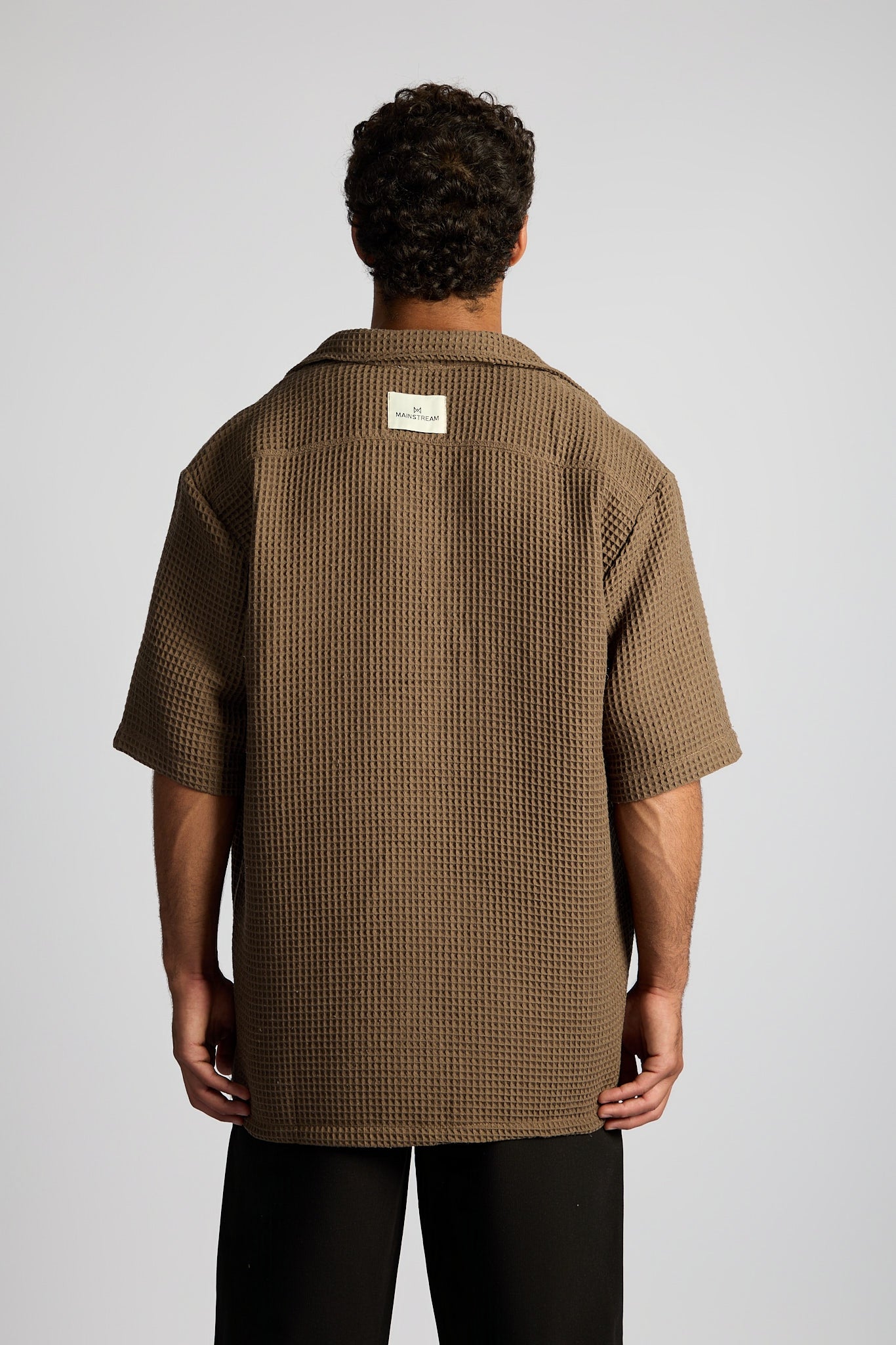 מכופתרת טוקיו ❘ Tokyo Shirt