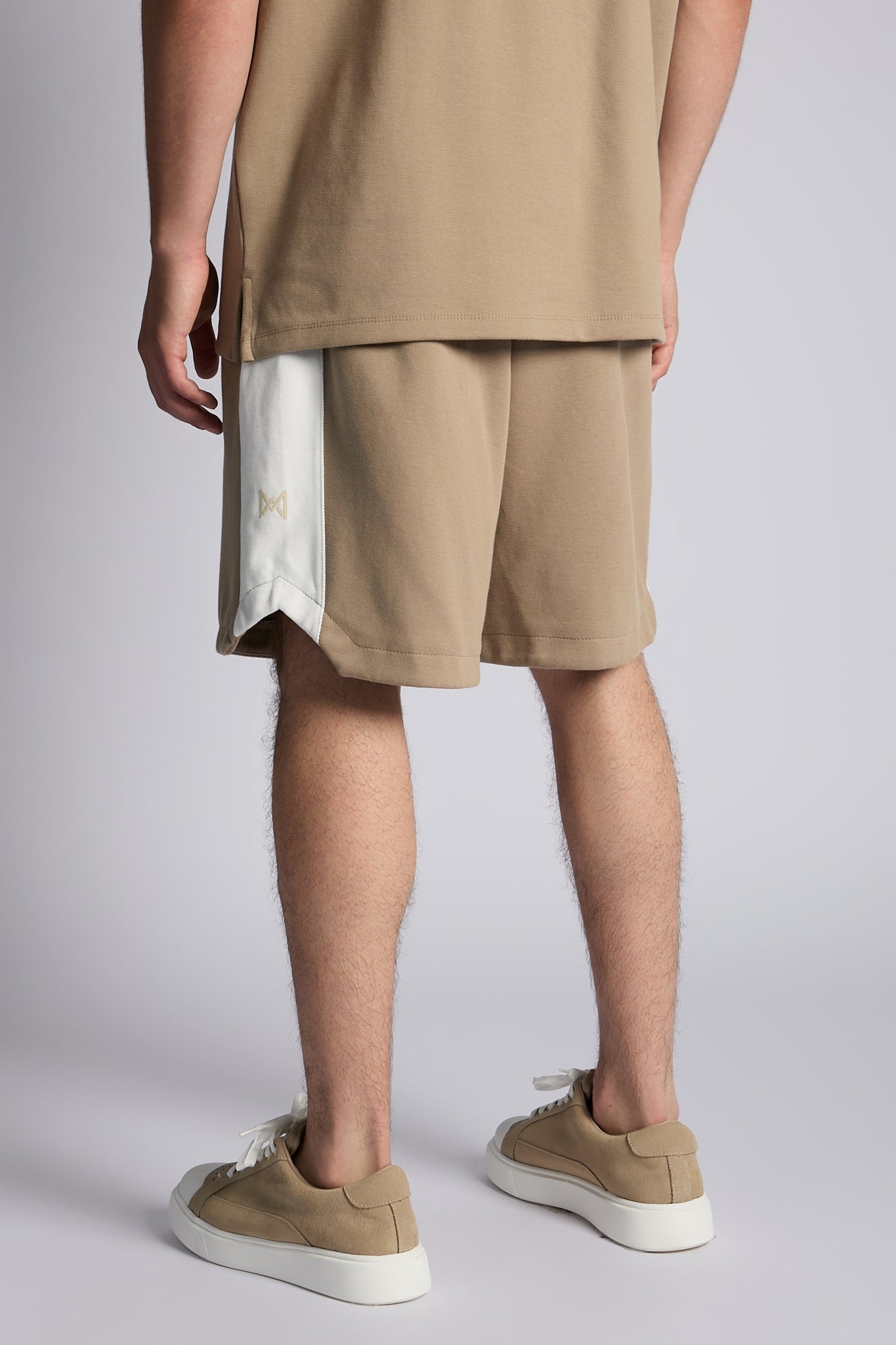 שורטס אוברסייז ❘ Club Shorts