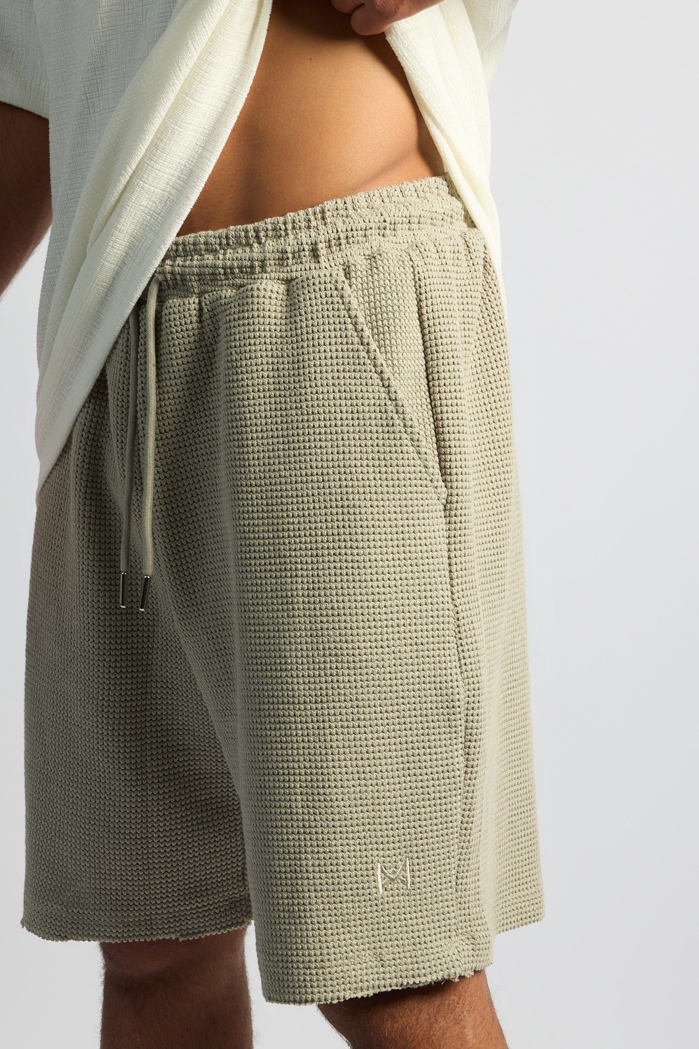מכנסי וופל קצרים ❘ Waffle Shorts