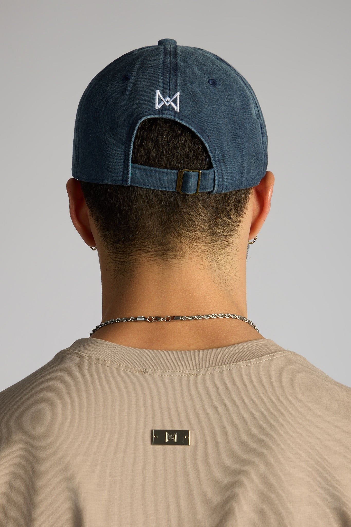 MAINSTREAM HAT