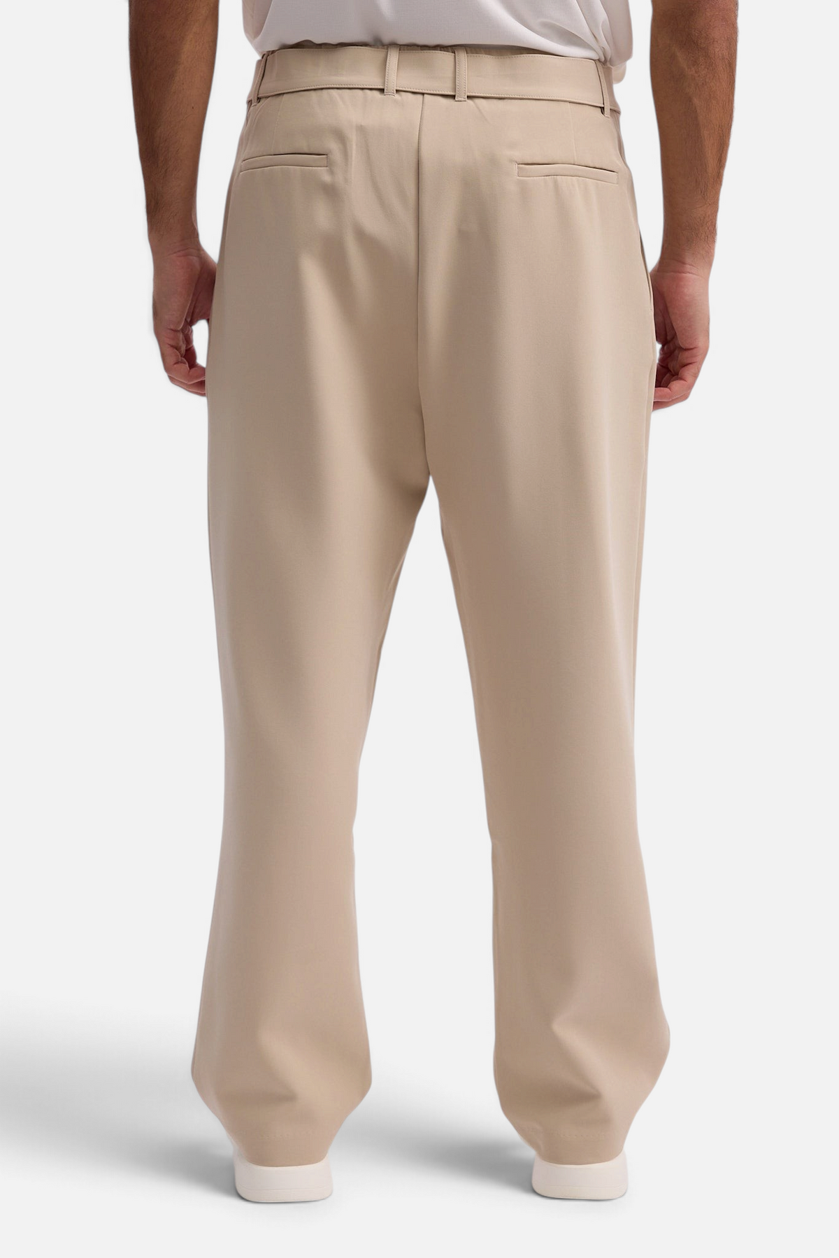 Mainstreamonline Torino beige wide-leg elegant trousers viewed from the back on a model