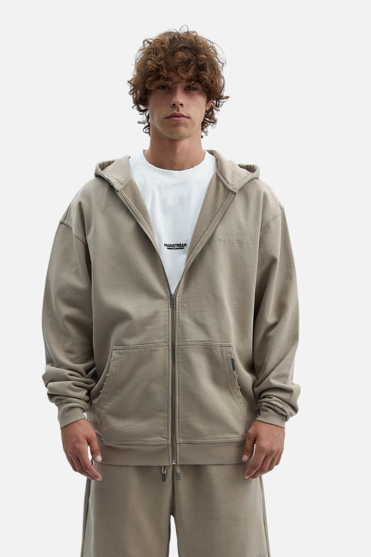 Mainstreamonline Rifts oversized zip-up hoodie in taupe with a relaxed fit and front pockets